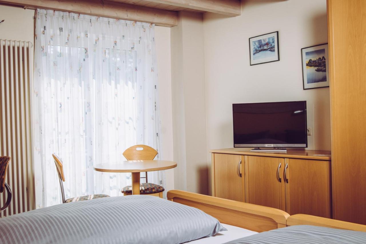 Gasthof Zur Bruecke Kaufering Ngoại thất bức ảnh