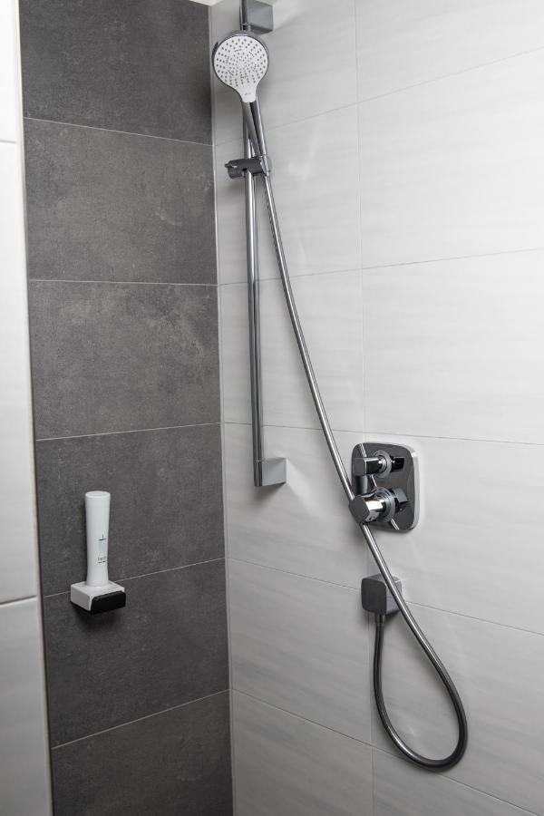 Gasthof Zur Bruecke Kaufering Ngoại thất bức ảnh